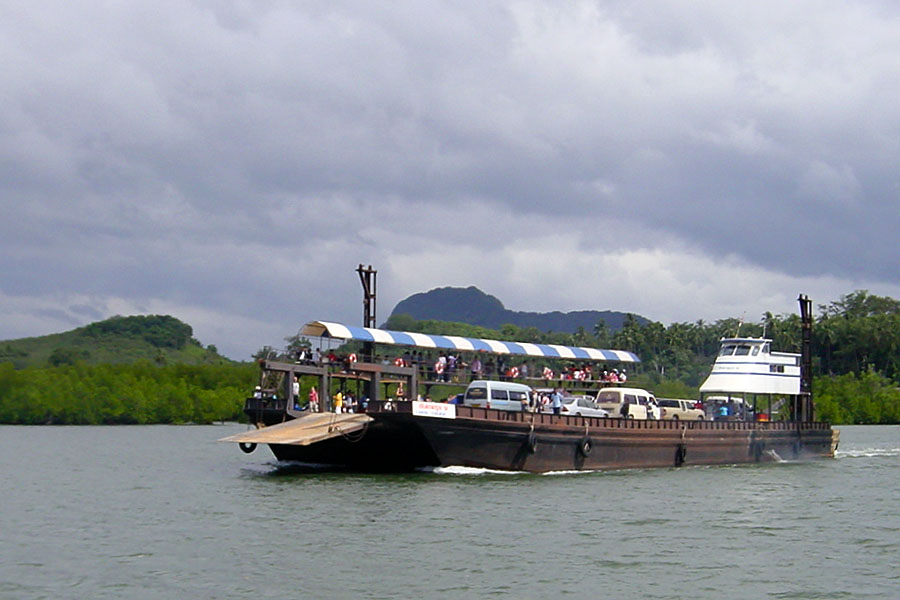The ferry that runs the short distance from Koh Lanta to the mainland