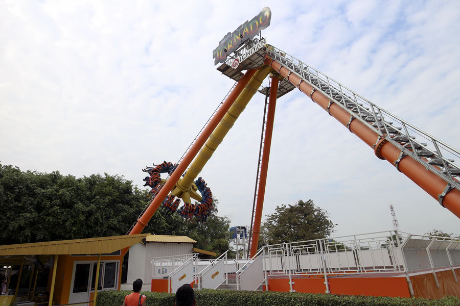 Dream World Bangkok - Get Ready For Thrilling Rides