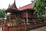 Temple house, Hat Yai - Click for larger image