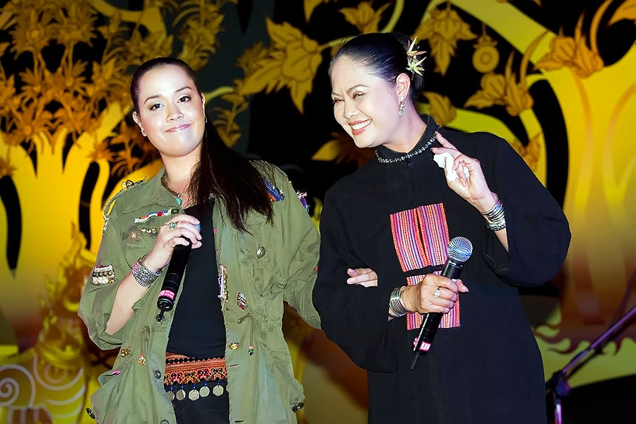 Lanna Cummins and her mum, Soontaree Vechanont