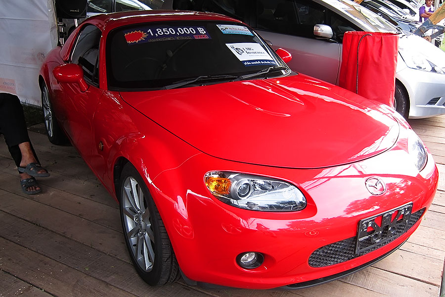 A Porsche-priced used Mazda MX5 for sale in Thailand