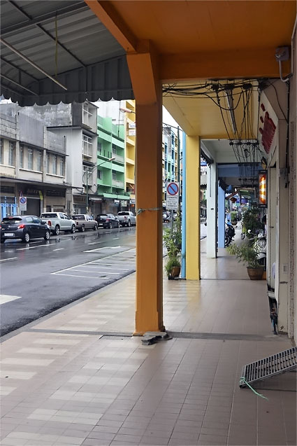 Five foot way in Hat Yai, Thailand
