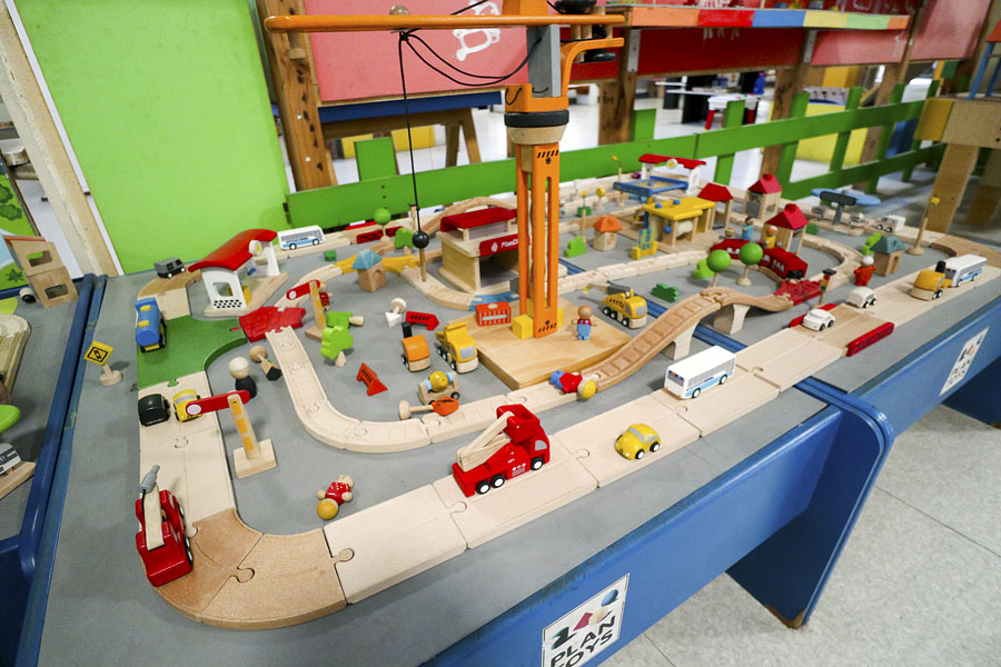 Plan Toys factory, Trang