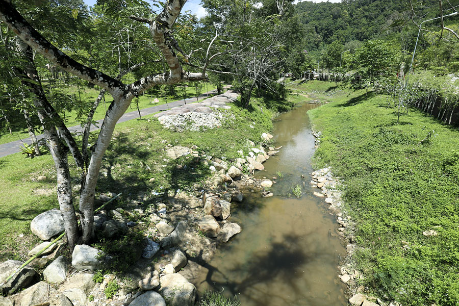 Small stream located in the Trang Andaman Gateway